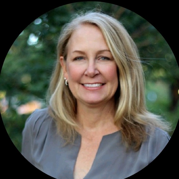 Meet your Posher, Inger - Picture 1 of 1